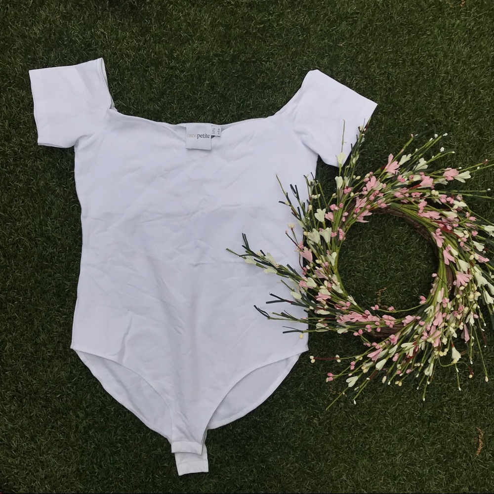 Asos white short sleeves body suit